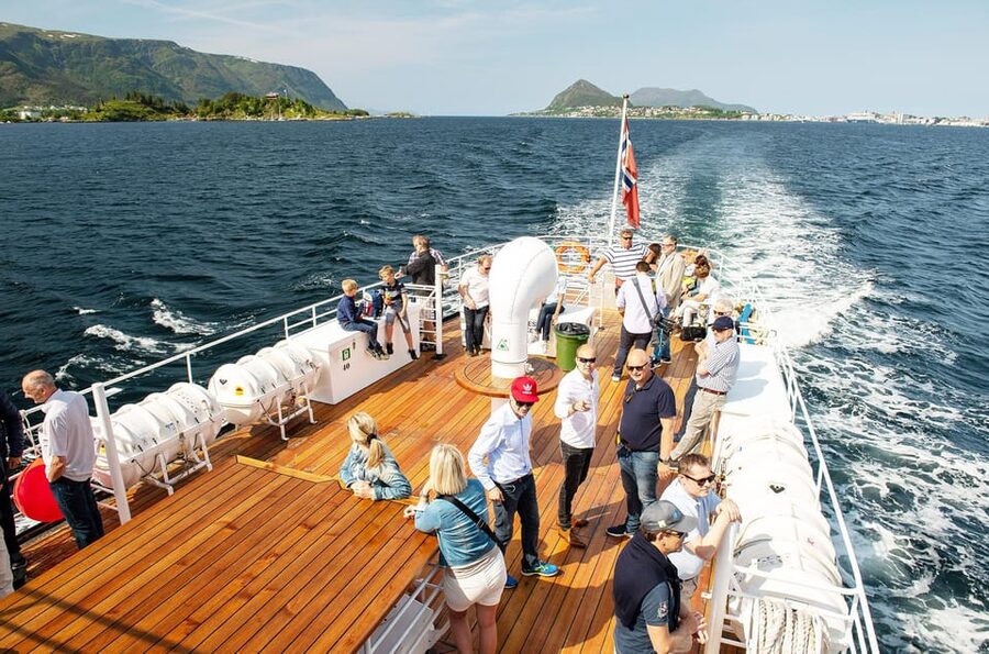 Ålesund: Archipelago Fjord Cruise - Why Ålesund Looks Best From the Water