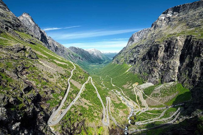 Alesund Shore Excursion: From Fjords to Trolls - Lunch: useful, rural, and worth checking