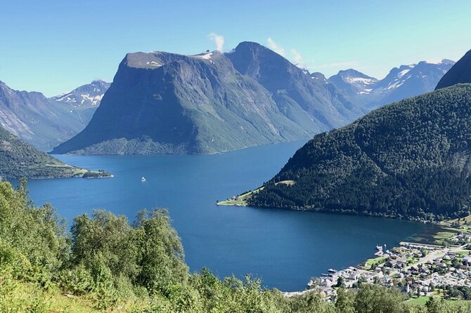 All About the Fjords in One Tour by Boat and Bus from Ålesund - Ljøen Viewpoint above Geirangerfjord