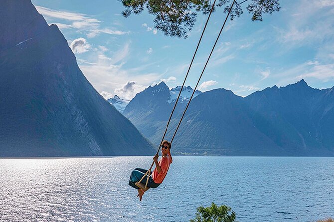 All About the Fjords in One Tour by Boat and Bus from Ålesund - Leaving Ålesund through the coastal islands
