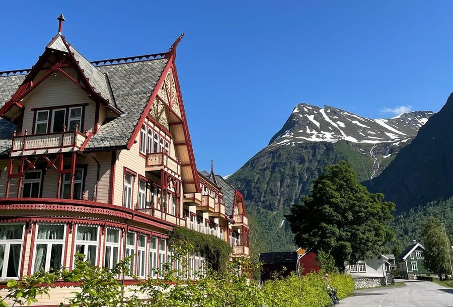 All About the Fjords, in one tour by boat & bus from Ålesund - The Ljøen viewpoint and its wide fjord view