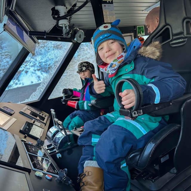 Alta: Altafjord Whale Watching in a Heated Boat - My take: should you book it?