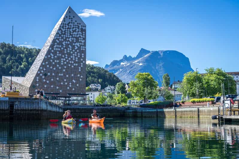 Åndalsnes: Kayaking in Majestic Romsdalsfjord - Meeting at Uteguiden in Åndalsnes