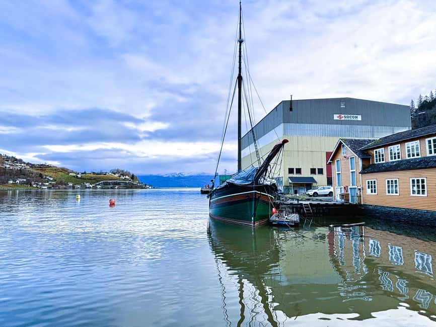 Bergen: Hardangerfjord & Waterfalls Bus Tour with Apple Pie - Stone Age carvings add a human story