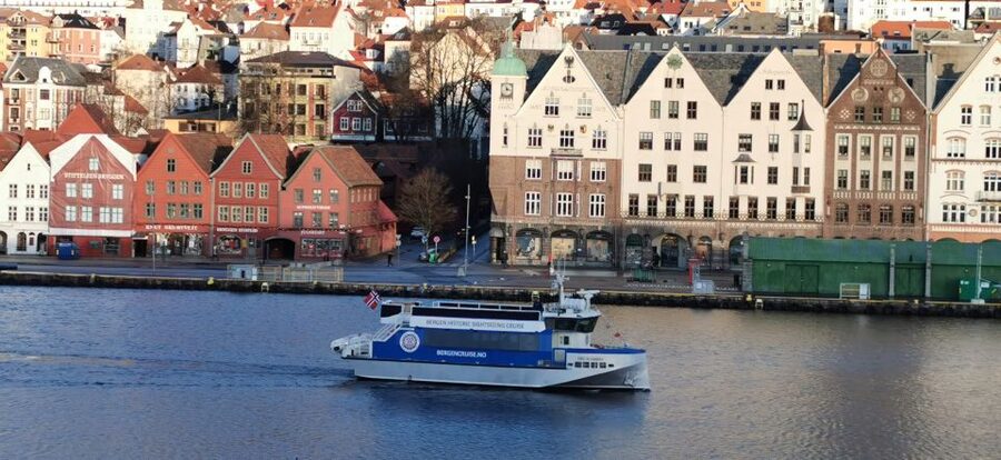 Bergen: Mostraumen Fjord Cruise, Mt Fløyen, City Sightseeing - Bergenhus Fortress and the city’s older defenses