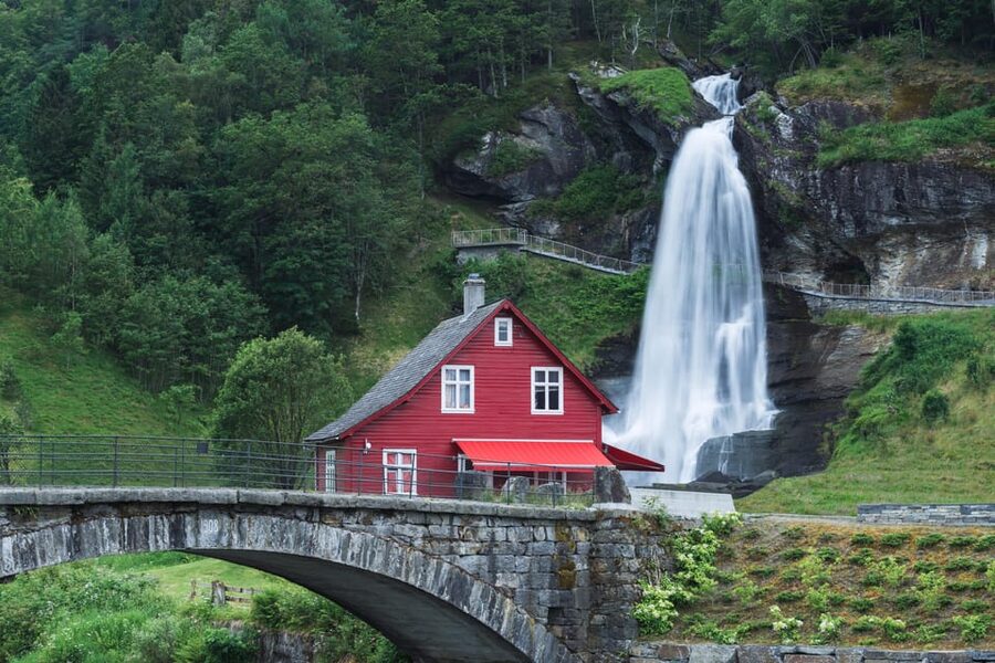 Bergen: Private Waterfalls and Wonders of Fjord Norway - Steinsdalsfossen: a waterfall you can walk behind