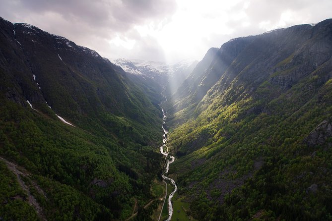 Bergen: Self-Guided Roundtrip (Sognefjord Cruise 5h & Flamsbana) - Riding the Flåm Railway to Myrdal