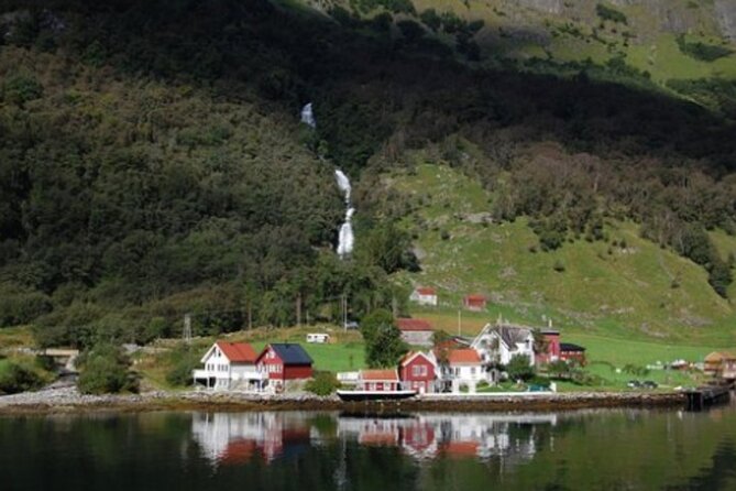 Bergen to Flam "The King of Fjords" One-Way or Round-Trip Cruise Ticket - Is $185.31 good value?