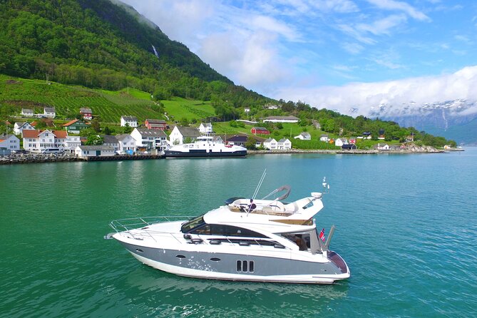 Bergen to Hardangerfjord VIP car + private yacht Fjord cruise - Key points to know before you book