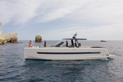 Caldera Private Cruise with Fjord 52