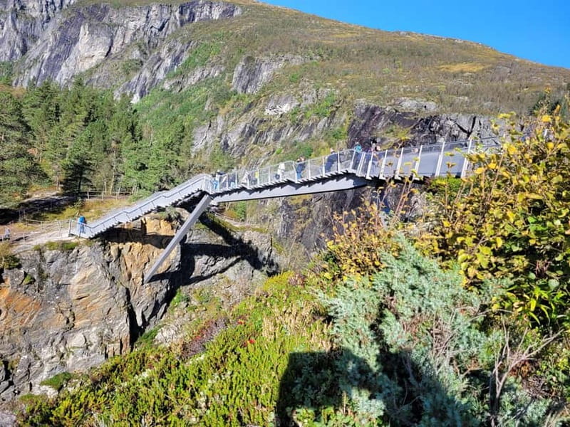 Eidfjord: Vøringsfossen Waterfalls Round-Trip Shuttle - Why Vøringsfossen is worth the trip
