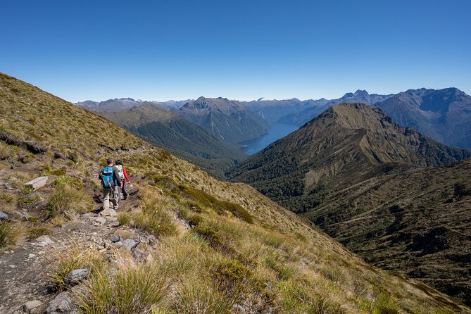 Fiordland Heli-hike from Te Anau - From Te Anau waterfront to the Kepler Mountains