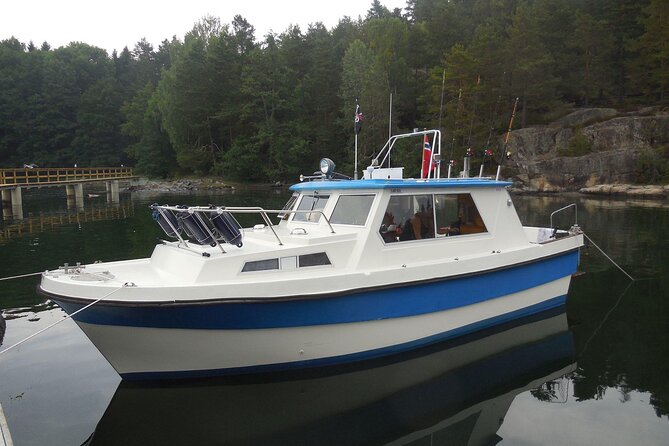 Fishing in Oslo Fjord - Rain, cold, and clothing deserve serious thought