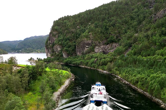 Fjord Cruise from Bergen through Mostraumen - What the English Audio Guide Adds