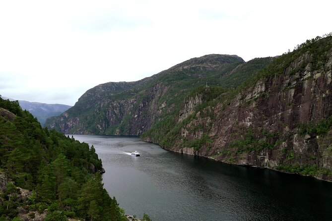 Fjord Cruise from Bergen through Mostraumen - Who Will Enjoy This Cruise Most?