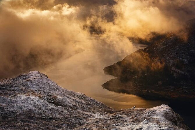 Fjord Hiking - Private tour - Lunch, water, and the right clothing