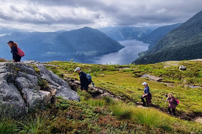 Fjord Hiking - Private tour - Three mountains, one carefully chosen route