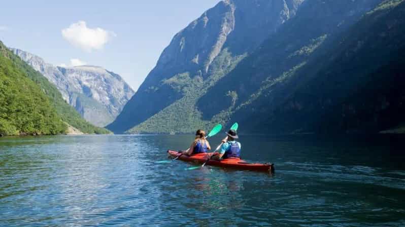 Fjord kayak - Hardangerfjord, Granvin - From Voss to the water in 29 kilometers