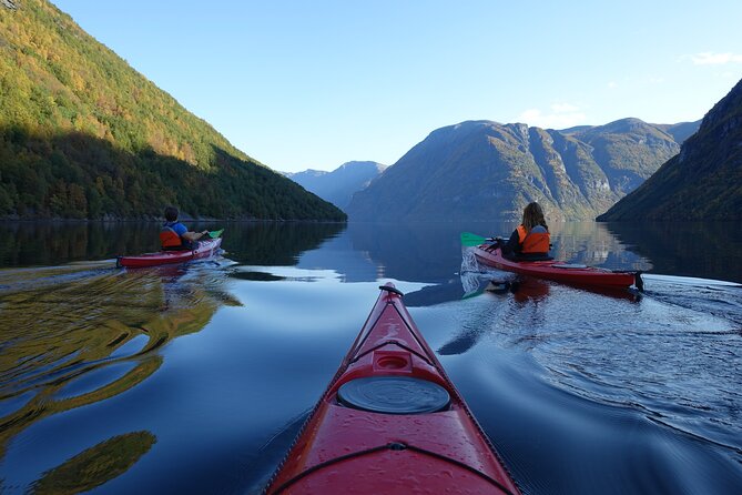 Fjord paddle in Hellesylt - Half Day Kayaking Tour - What three hours on the fjord feels like