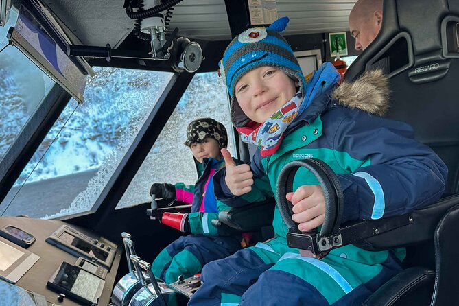 Fjord Safari in the Altafjord - Staying warm without missing the views