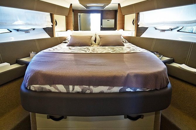 Fjordcruise in a Luxury Yacht Arctic Queen - Who should book this cruise?
