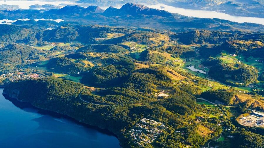 Fjords are best seen from above! - Why the private format matters