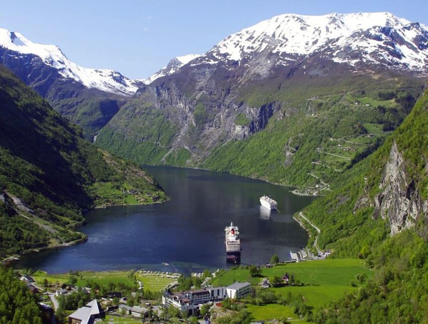 From Ålesund: Private Day Trip to Geirangerfjord - Crossing Geirangerfjord from Hellesylt
