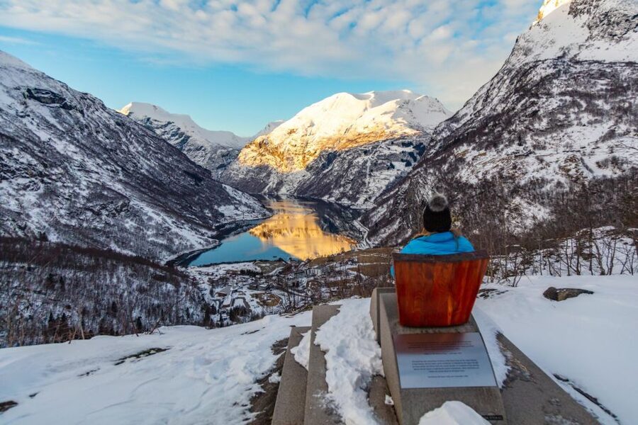 From Ålesund: Winter Fjord Cruise to Geirangerfjord - Fjord Ranger talks that add meaning to the view