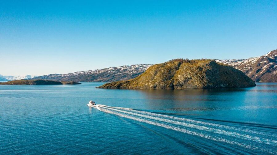 From Alta: Adventure Cruise in Alta Fjord - The 15-minute briefing and the move into Altafjord
