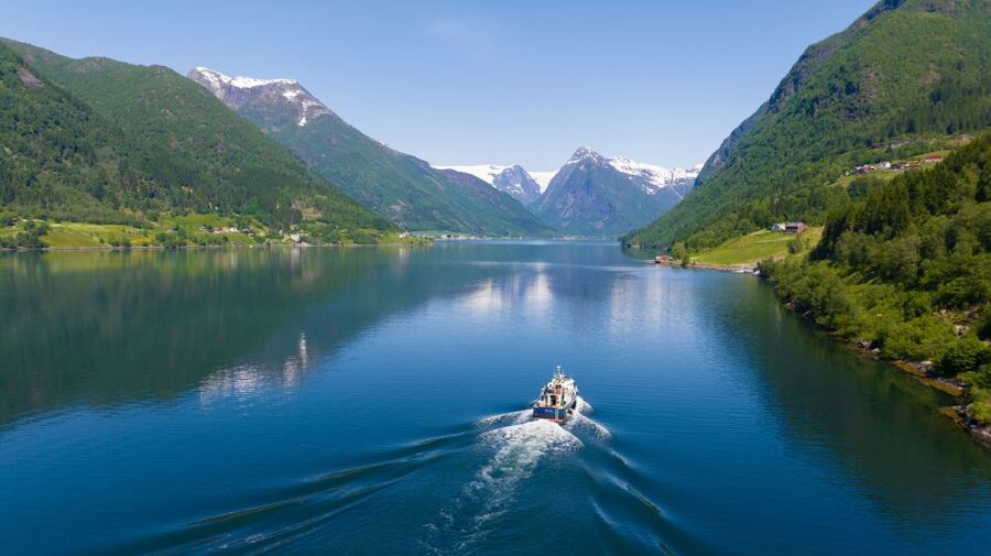 From Balestrand: Fjord Cruise to Fjærland- Round trip - The 15:30 return and the full timetable