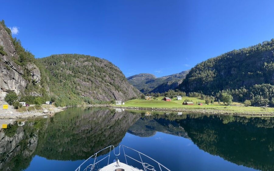From Bergen: Modalen Private Fjord Cruise with Waterfalls - Key points at a glance