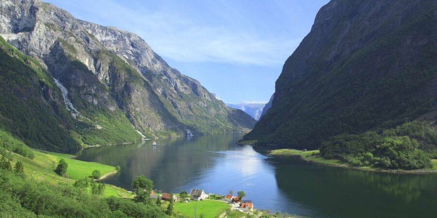 From Bergen: Private Tour to Sognefjord, Gudvangen, & Flåm - Key points to know before booking