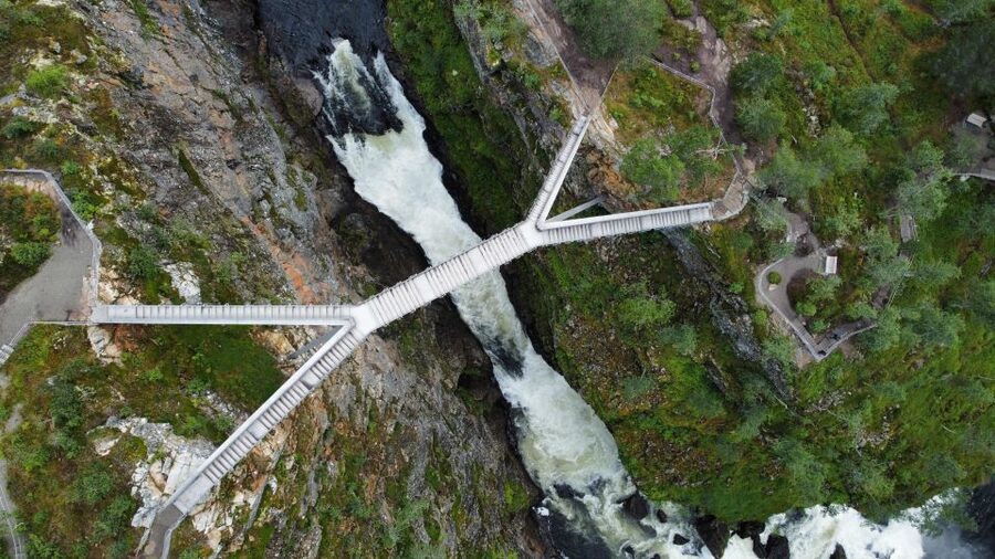 From Eidfjord: Vøringfossen Waterfall Nature Tour with Guide - Weather can change the character of the day