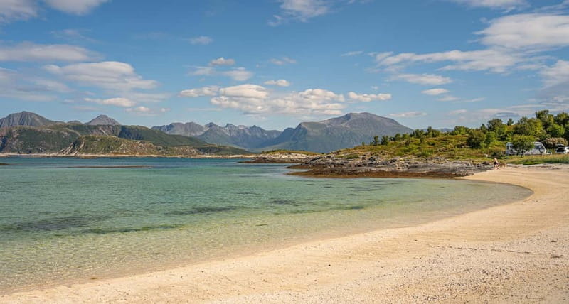 From Tromsø: Arctic Roadtrip: fjords tour with scenic picnic - Ersfjordbotn and Nordfjordbotn: the first big views
