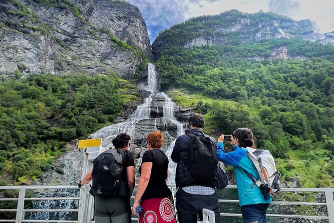 Geiranger Fjord Tour with Waterfall Tasting - The waterfall tasting at Friaren