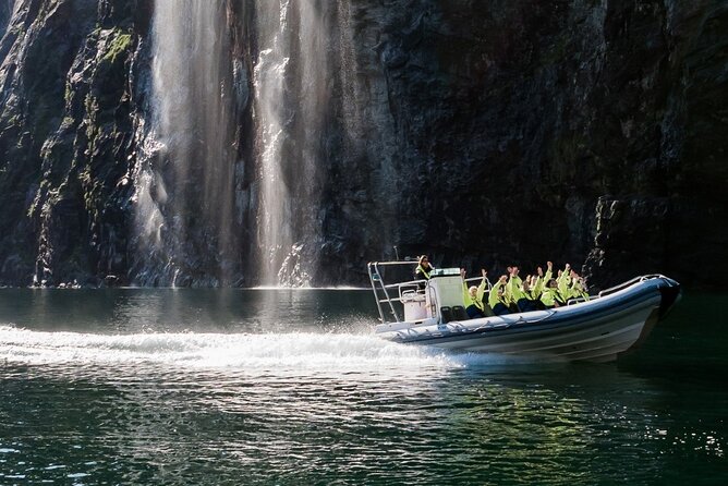Geiranger: RIB Fjordsafari Geirangefjord - Protective suits matter more than fashion