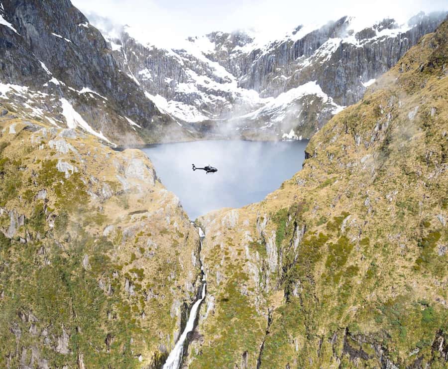 Glenorchy Helicopter Tour | Alpine Lakes & Fiordland - Sutherland Falls and the Milford Track from the air