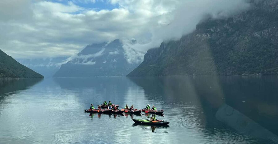 Hellesylt: Beginner-Friendly Fjord Kayaking Experience - Key points to know before you book