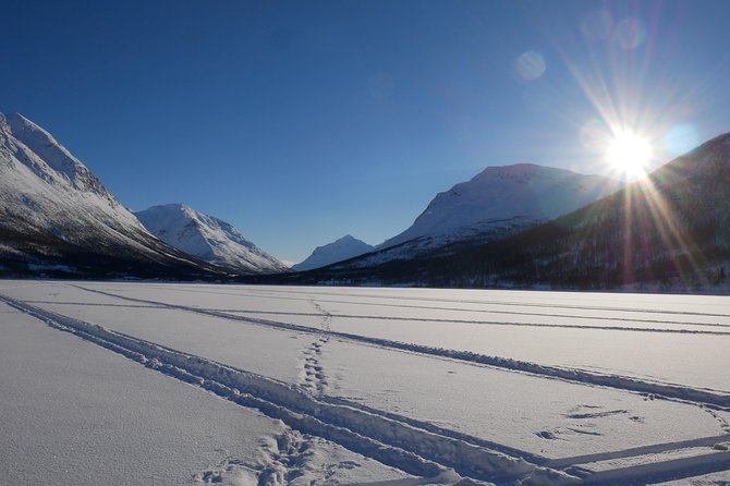 Ice Fishing On The Fjord - Why the Lyngen Alps make the setting special