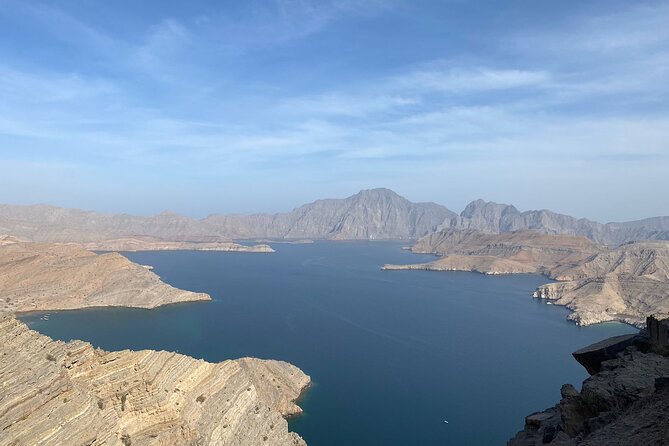 Khasab Dhow Cruise To Musandam Fjords With Lunch Onboard - A filling Omani lunch on board