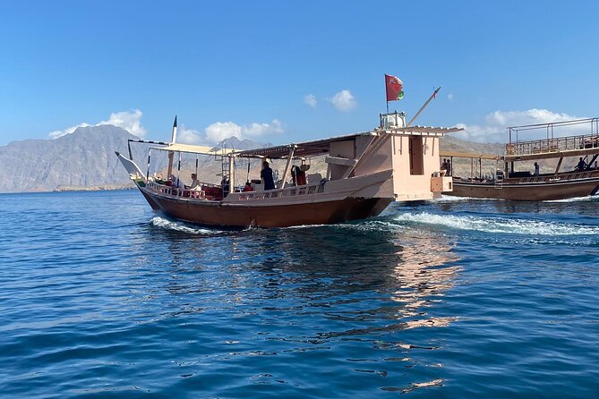 Khasab Dhow Cruise To Musandam Fjords With Lunch Onboard - A smooth start at 9:30 in Khasab