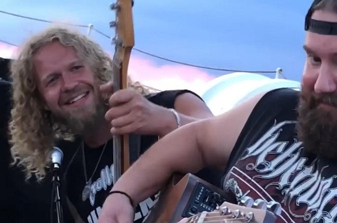 Live Evening Rock Music Cruise in Oslo Fjord with Shrimp Buffet - Akershus Fortress and medieval Oslo