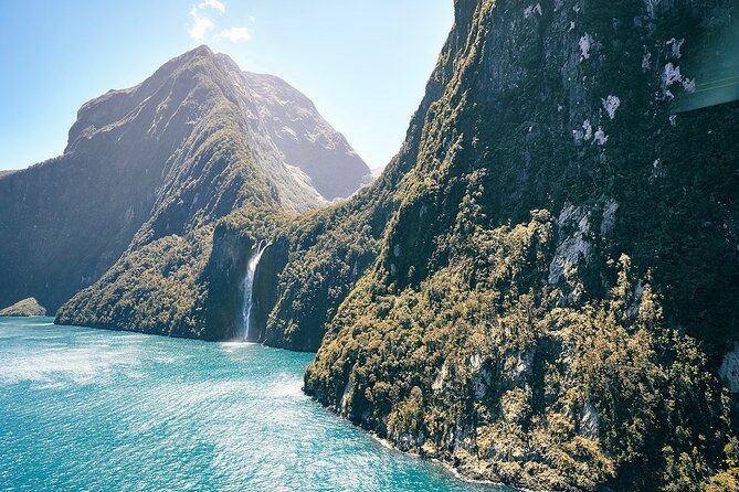 Milford Sound Luxury Lunch Cruise onboard The Fiordland Jewel - Mitre Peak and the first look at Milford Sound