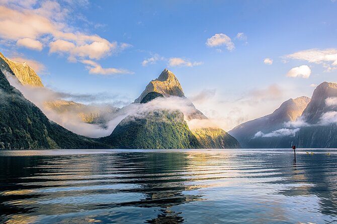 Milford Sound Luxury Lunch Cruise onboard The Fiordland Jewel - How the small group affects comfort