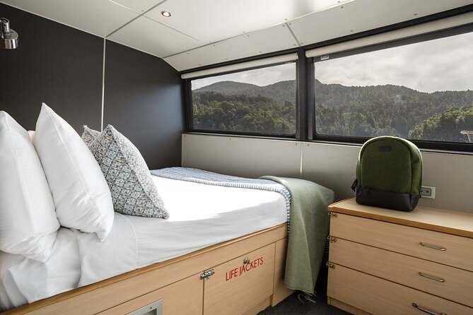 Milford Sound Overnight Cruise Fiordland Jewel - Is $837.15 per person good value?