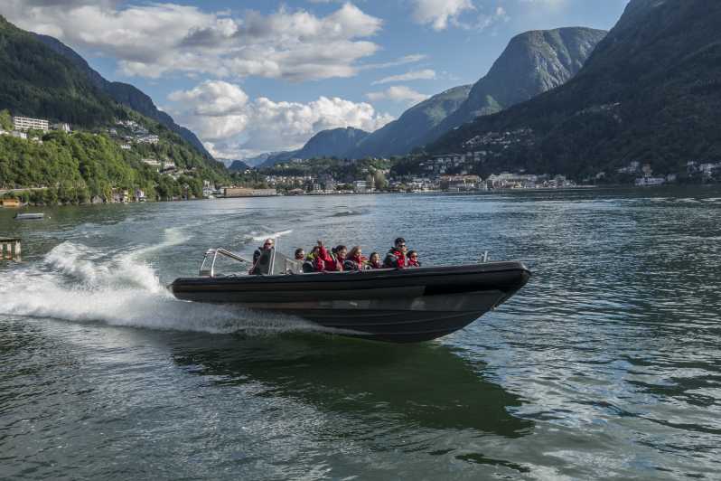 Odda: RIB Boat Tour on the Hardangerfjord - Leaving Odda harbor for Hardangerfjord