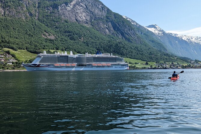 Olden: Easy Kayaking for Beginners on the Fjord - What to bring, and what to leave behind