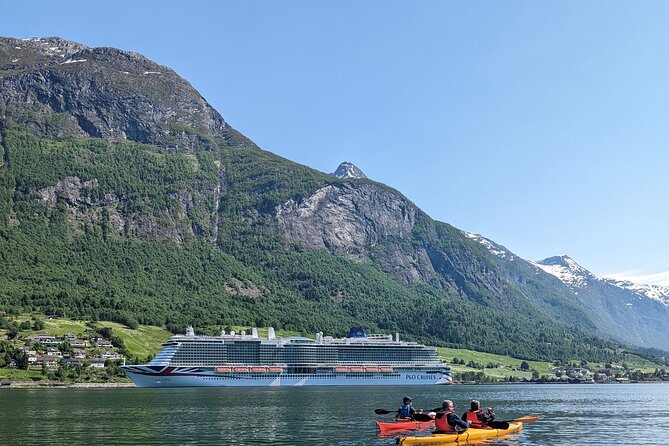 Olden: Easy Kayaking for Beginners on the Fjord - Getting ready for the fjord