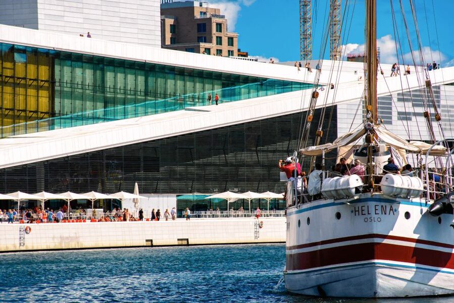 Oslo: Best of Oslo Walking Tour & Fjords Sightseeing Cruise - Why this Oslo combination works