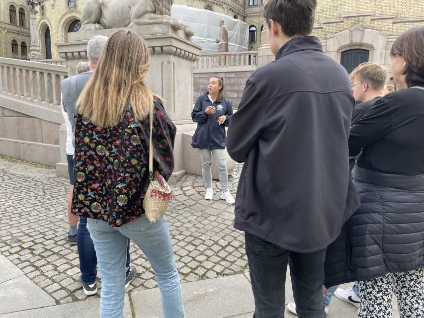 Oslo: Best of Oslo Walking Tour & Fjords Sightseeing Cruise - Meeting at University Aula on Karl Johan Street
